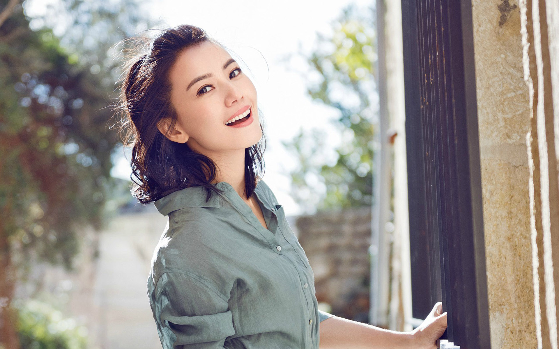 街头采访：当代年轻人的恋爱观大揭秘